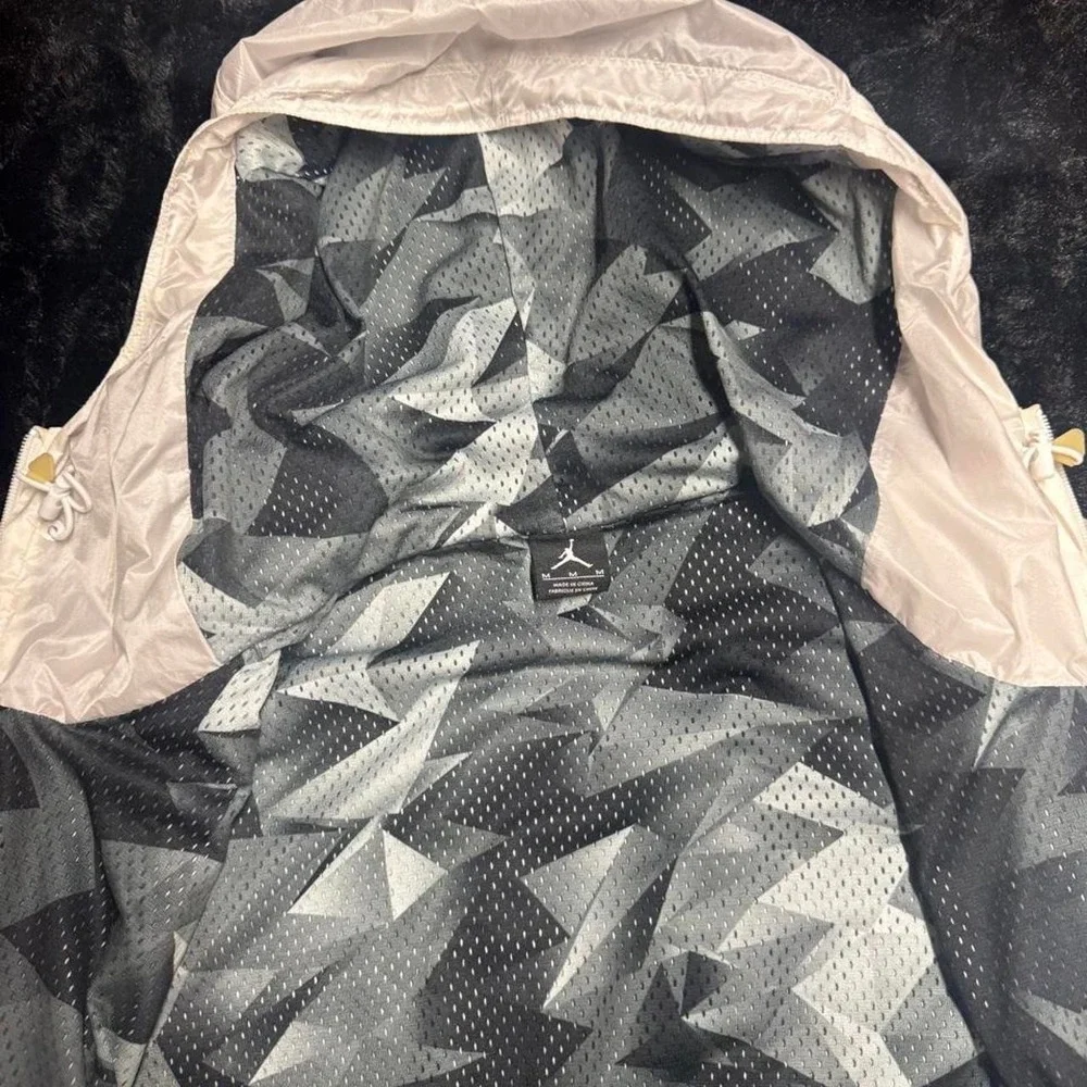 Reversible Air Jordan VII 7 Pinnacle Windbreaker Jacket White Translucent Mens M